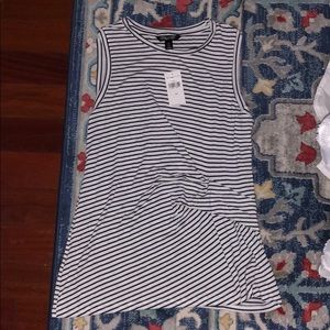 XS Banana Republic sleeveless striped shirt